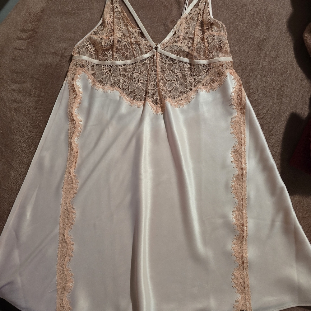Victoria secret slip
